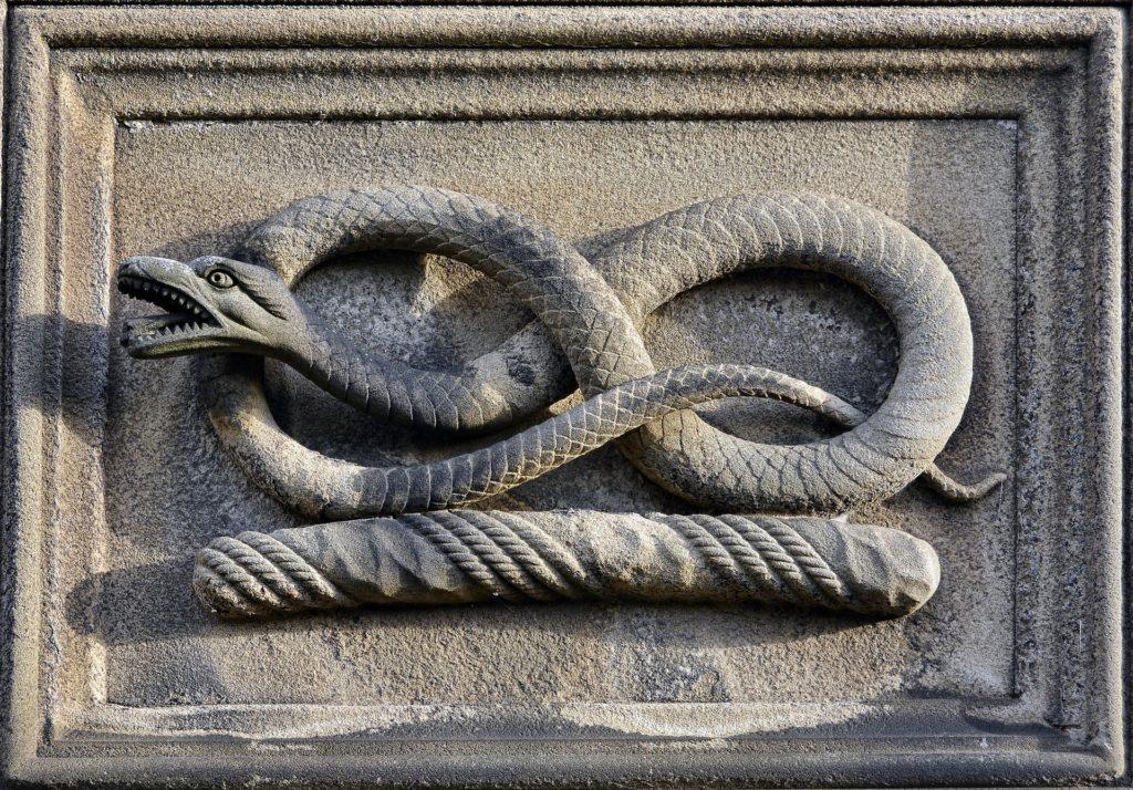 Du Serpent selon Fabre d'Olivet